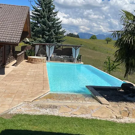 Le Pre De La Dame Guest house 4*